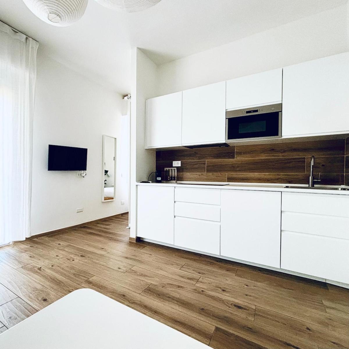 Апартаменты M4 White Monolocale Moderno E Funzionale Скандиччи Экстерьер фото
